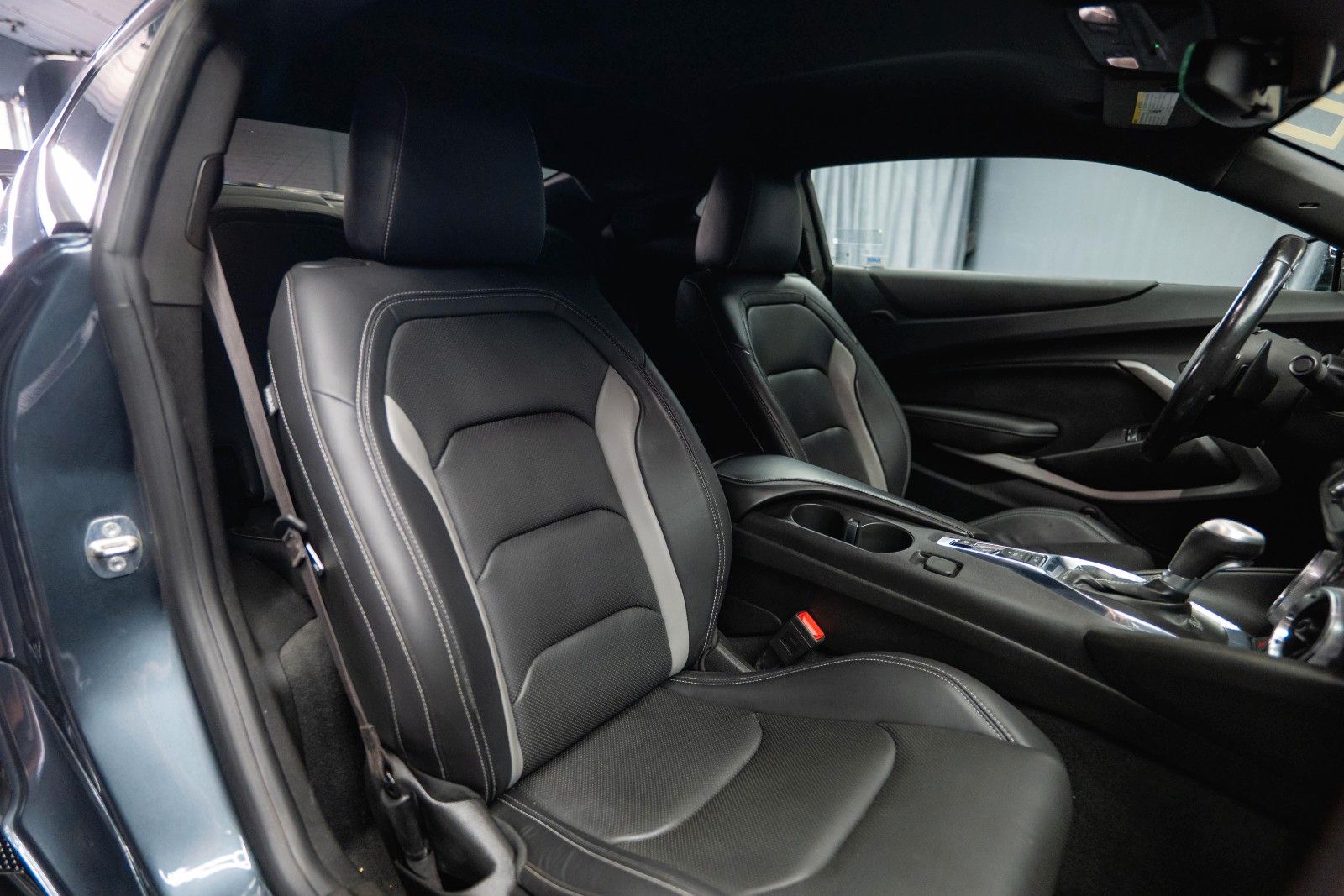 Fahrzeugabbildung Chevrolet Camaro 2.0 Turbo Coupe ZL1 Package *CarPlay*LED*
