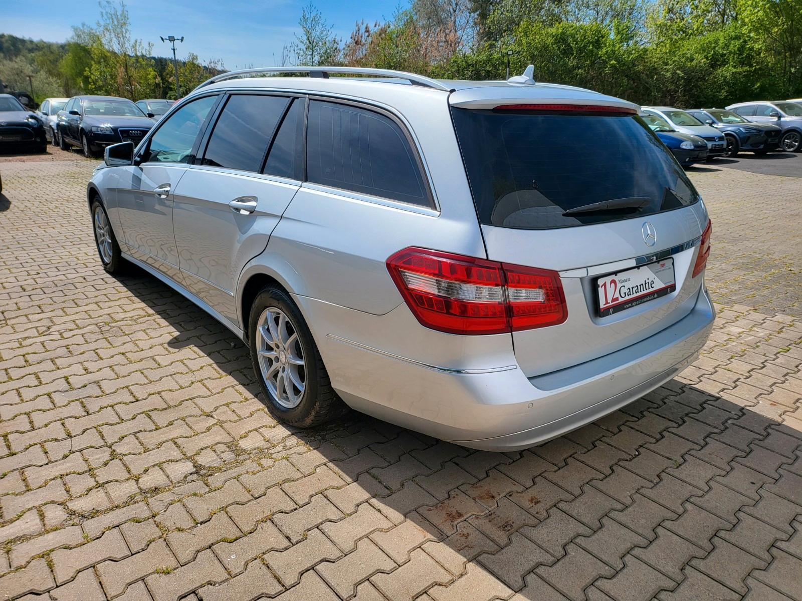 Mercedes-Benz E220 2011 — photo 6