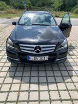 Mercedes-Benz C 250 CDI  T BlueEFFICIENCY Autom. - - Mercedes-Benz C 250: Cdi Blueefficiency