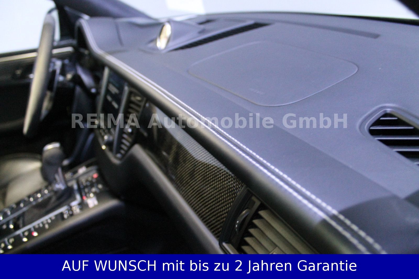 Fahrzeugabbildung Porsche Macan Turbo Performance, Carbon, Pano, Luft