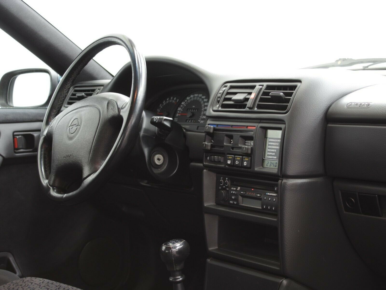 Fahrzeugabbildung Opel Calibra 2.0i 16V Turbo 4x4 Sammlerzustand