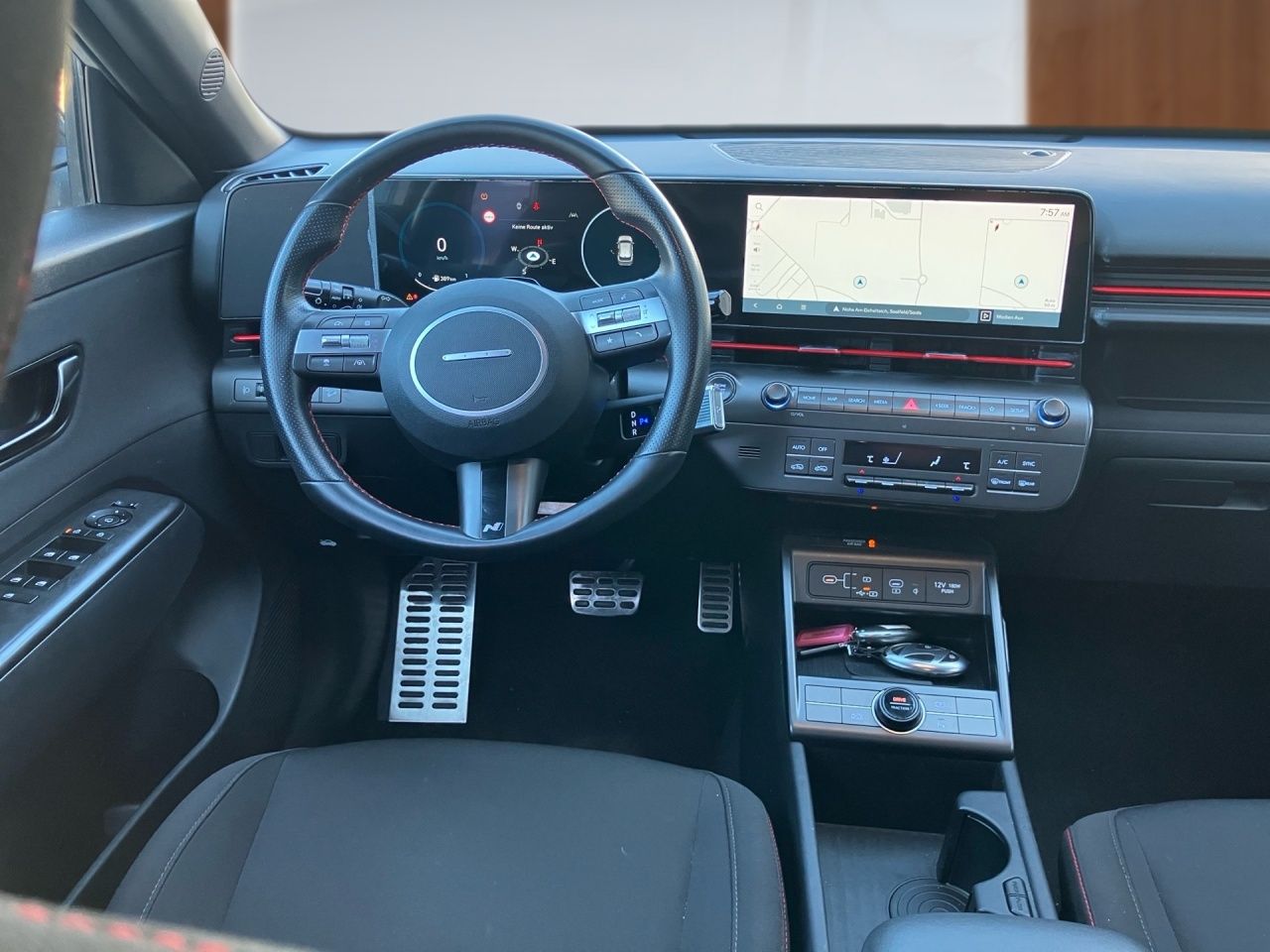 Fahrzeugabbildung Hyundai KONA N-LINE DISTRONIC+LED+AMBIENTE+KAMERA+KEYL