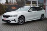 BMW 330i xDrive Sport Line Laser Standheizung AHK - gebrauchte BMW 330 aus dem Jahr 2022