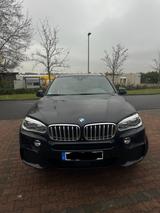 BMW X5 xDrive40d -