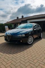 Alfa Romeo 147 Scheckheftgepflegt - Alfa Romeo 147: Kleinwagen