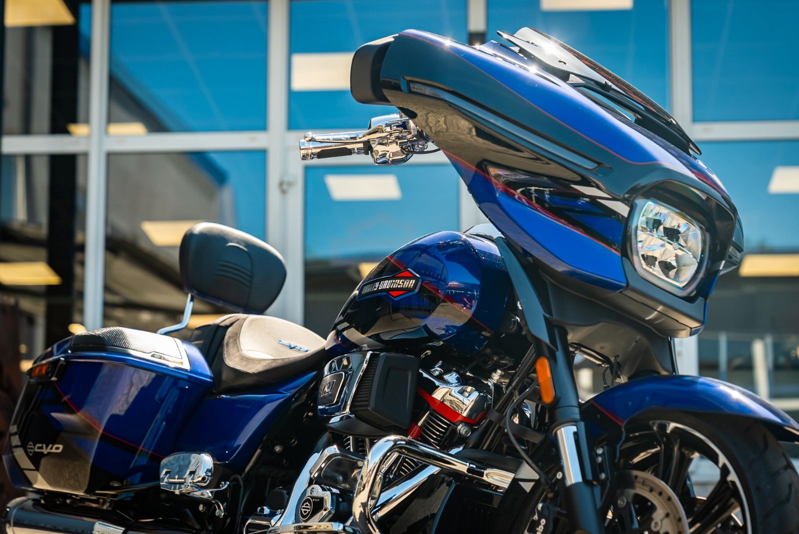 Fahrzeugabbildung Harley-Davidson CVO Street Glide FLHXSE 121 CUI MY25
