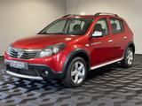 Dacia Sandero Stepway 1.6 Benzin *KLIMA*PDC*TÜV NEU* - Dacia Sandero: Rot