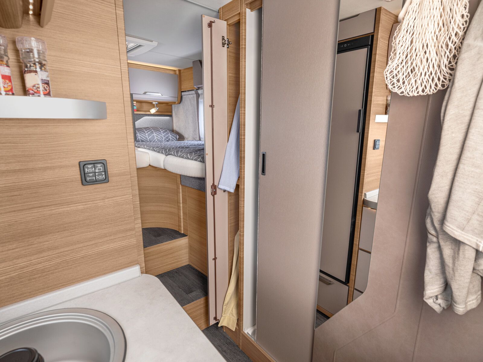Fahrzeugabbildung Knaus Van TI VANSATION 650 MEG Abstandtempomat AHK