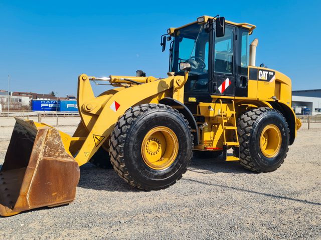 CAT 924H / 4990 Stunden/ BJ 2008