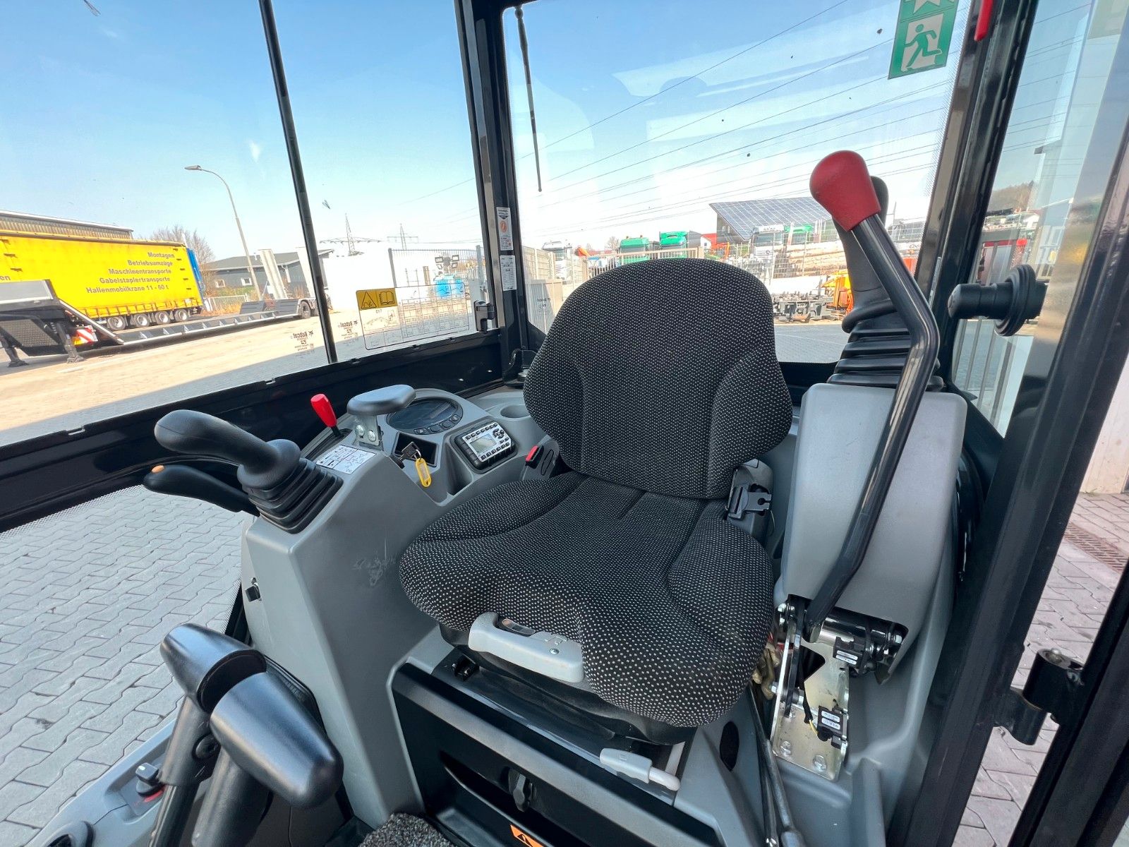 Fahrzeugabbildung Bobcat E17 / MS01 / nur 57h! / 2023 / Löffelpaket