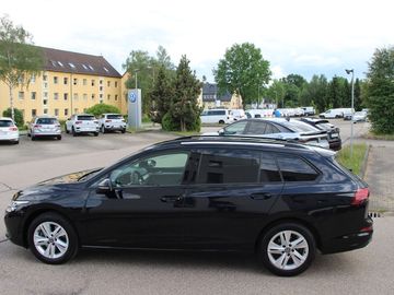 Volkswagen Golf VIII Variant 2.0 TDI DSG Life LED NAVI