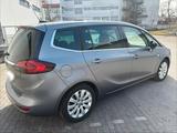 Opel Zafira Tourer 1.6, 7 Sitzer, Panorama... - Opel Zafira Tourer Gebrauchtwagen in Berlin