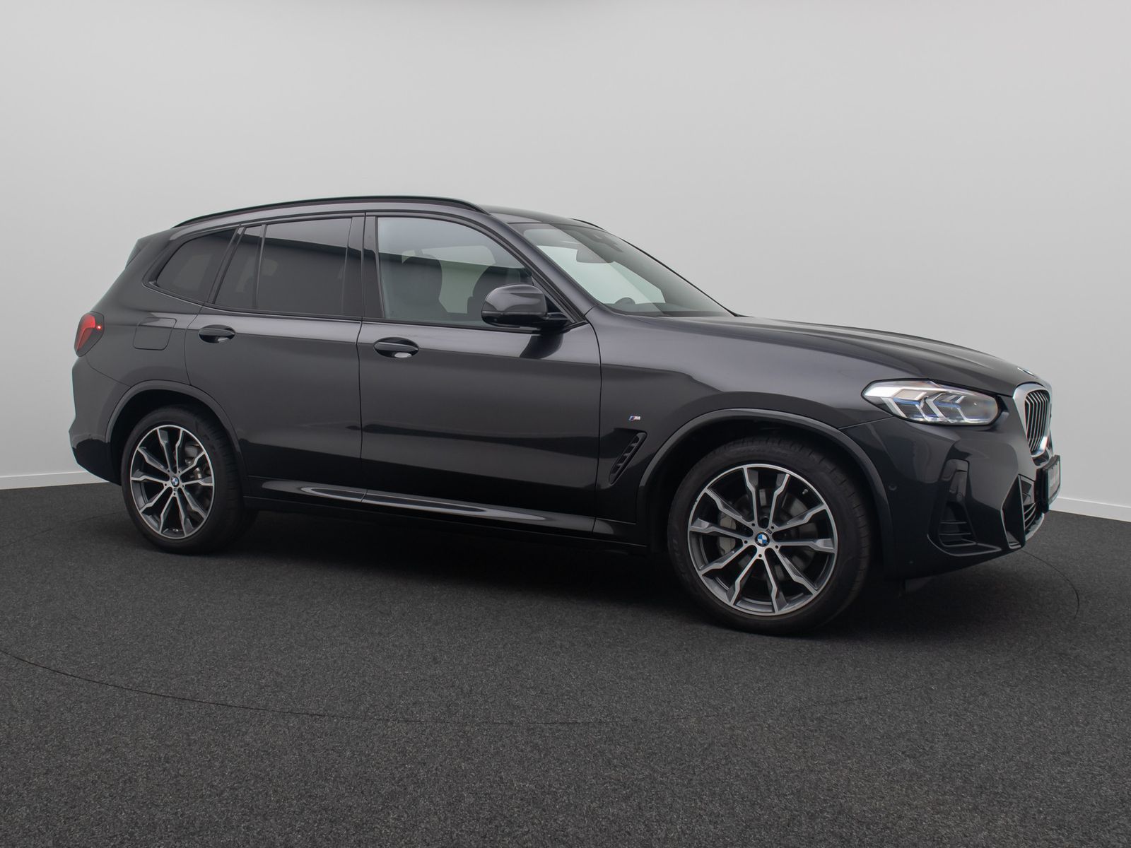 Fahrzeugabbildung BMW X3 xD30d M Sport 360°Laser Standheizung HiFi DAB
