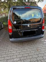 Peugeot Partner Tepee Tepee HDI FAP 110 Family Family - schwarze Peugeot Partner Tepee