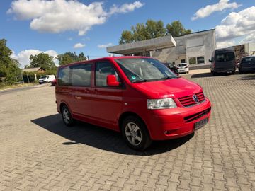 Volkswagen T5 Transporter - 2