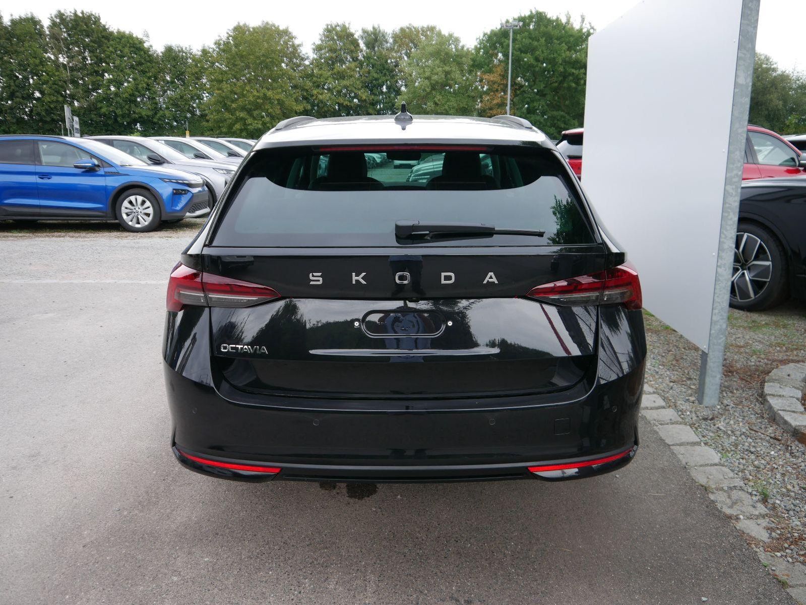 Skoda Octavia Combi 1.5 TSI Selection*ACC*NAVI-ÜBER-SM imagem 3