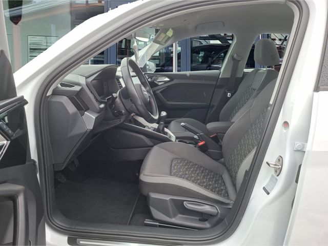 Audi A1 25 advanced Sportback °LED°SHZ°PDC°AAC°AppleC