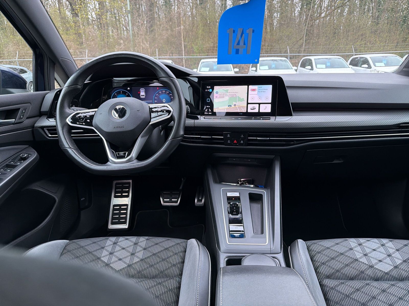 Golf Variant R-Line TDi DSG PANO Navi Matrix