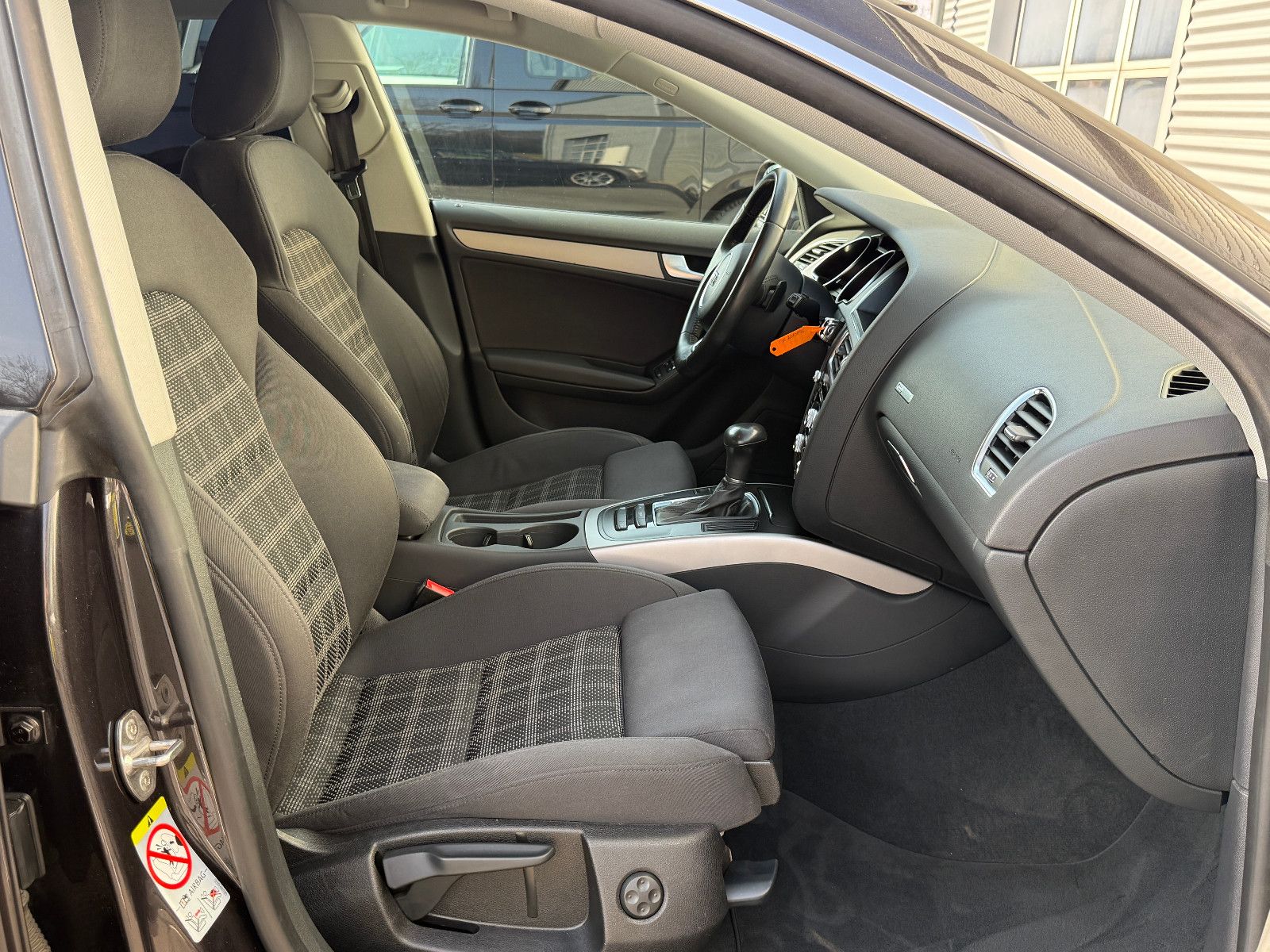 Fahrzeugabbildung Audi A5 Sportback 2.0 TDI Aut Bi-Xenon Sportsitze Kam