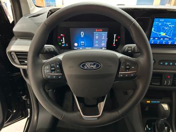 Ford Tourneo Courier Titanium Automatik AHK
