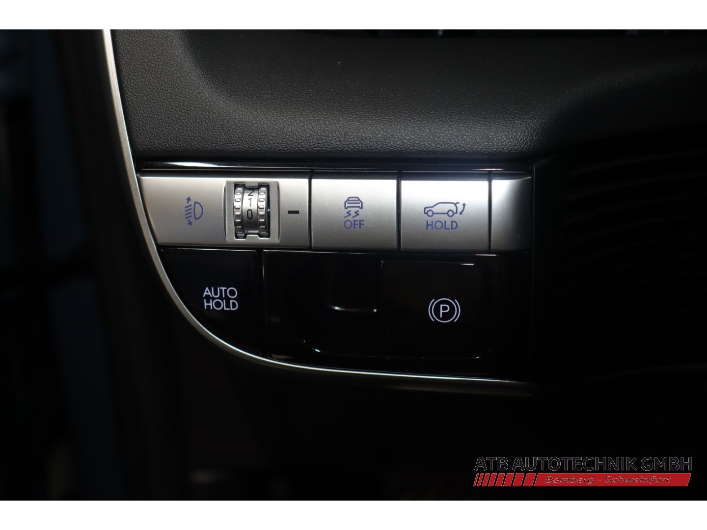 Fahrzeugabbildung Hyundai IONIQ 5 UNIQ 77,4 kWh 97,6% SOH HUD AHK-abnehmba