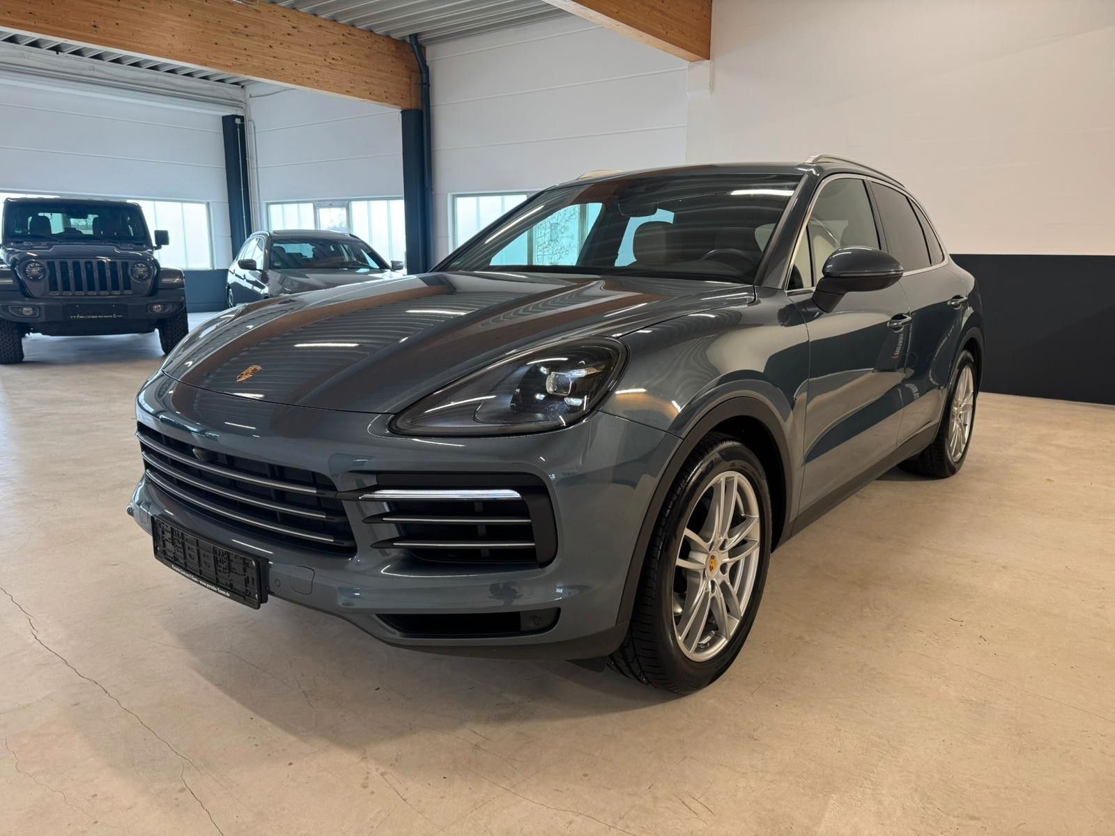 PORSCHE Cayenne *S-HEFT*AHK*KAMERA*LUFTFAHRWERK*90 Ltr.*
