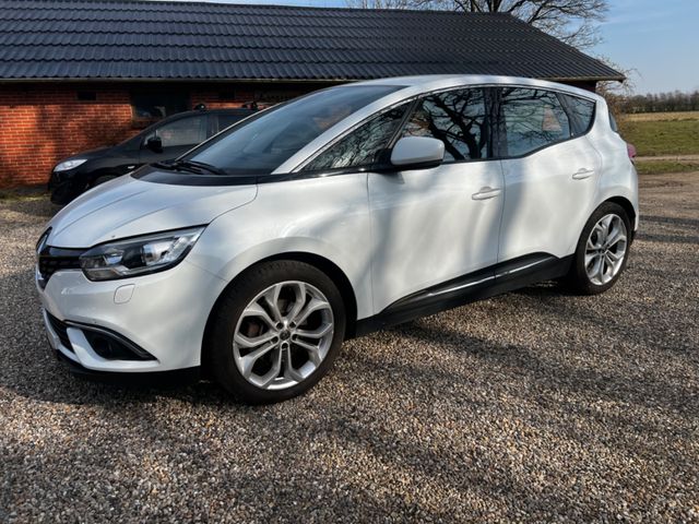 Renault Scenic Experience ENERGY dCi 110