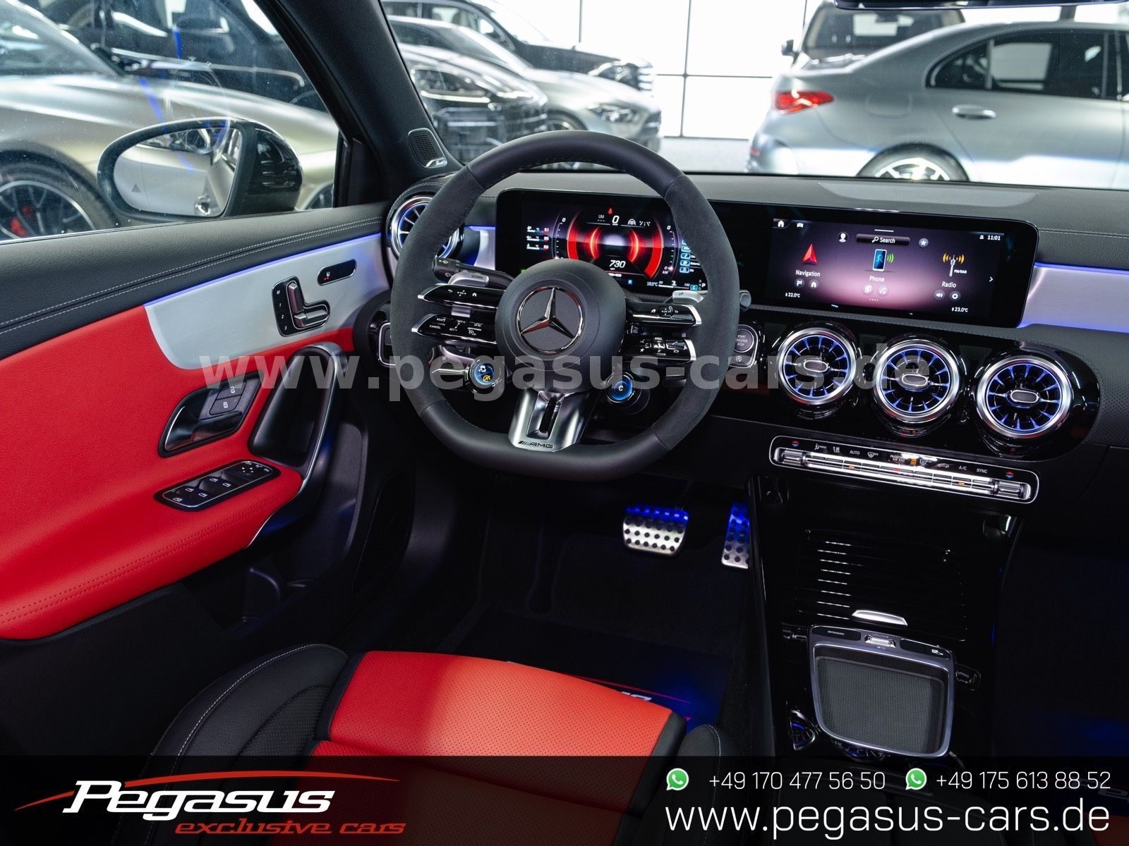 MERCEDES-BENZ A 45 AMG - 50