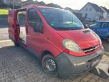 Opel vivaro 1.9 dci. Kasten mit Kühlwagen - gebrauchte Opel Vivaro aus dem Jahr 2004