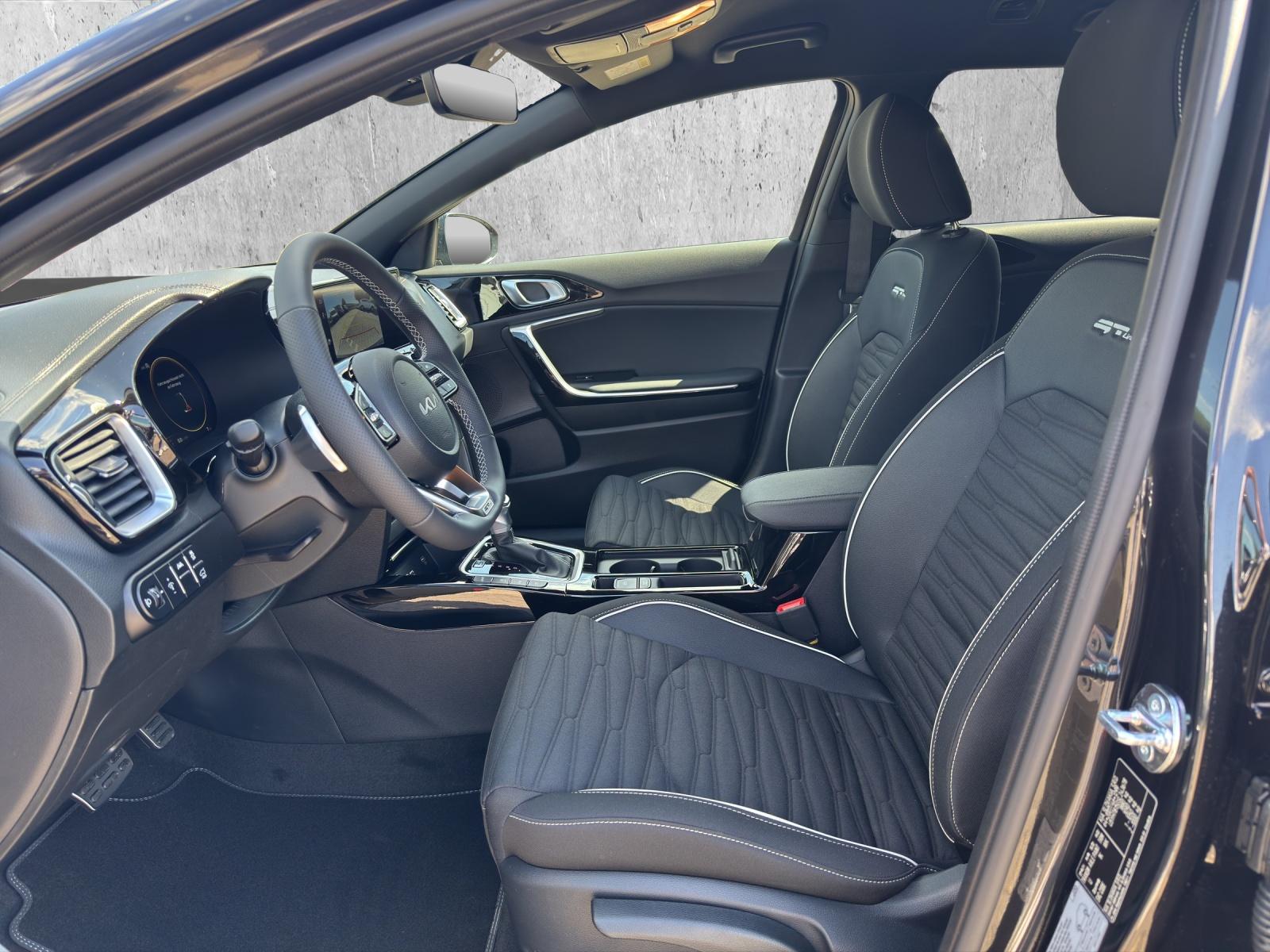 Kia cee'd Sportswagon 1.5 GT-Line NAVI LED JBL-SOUND