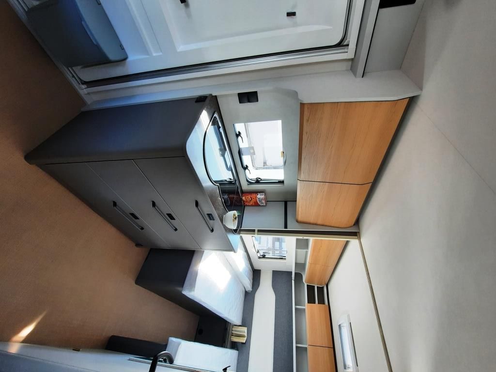 Fahrzeugabbildung Bürstner B66 535 TL Verfüg./Sparen Sie 4.130,- €