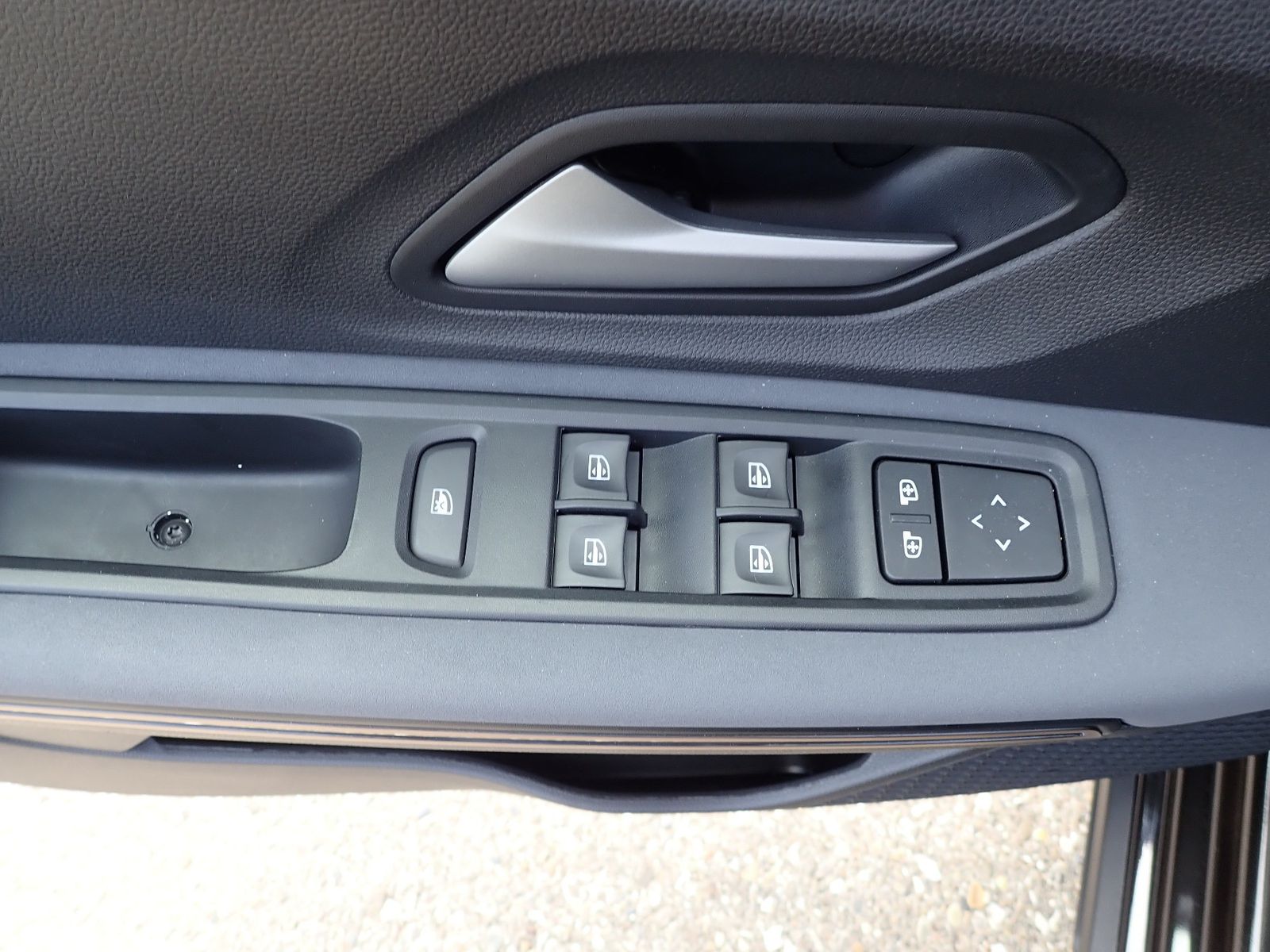 Fahrzeugabbildung Dacia Sandero STEPWAY TCe 110 EXTREME+/SHZ/NAVI/