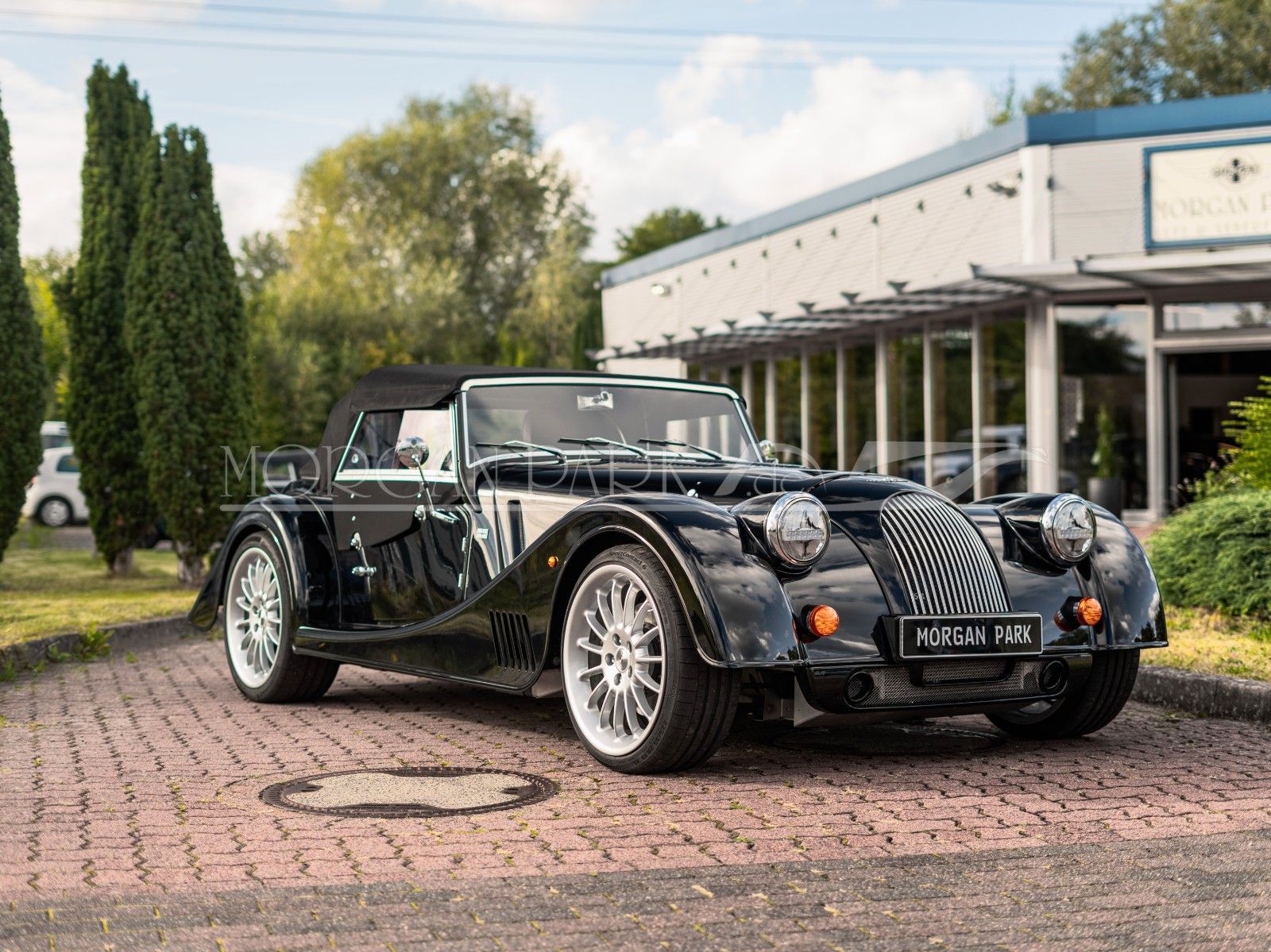 Fahrzeugabbildung Morgan Plus Six