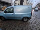 Renault Kangoo Be Bop 1.5 dCi FAP 76kW Be Bop - Renault Kangoo mit Schiebedach