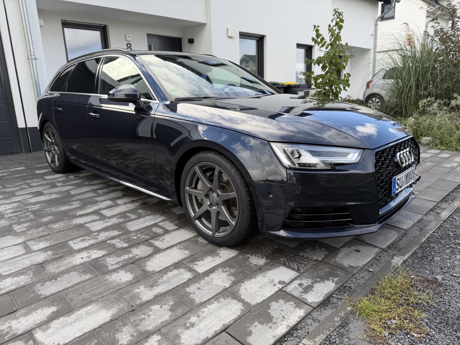 Audi A4 2.0 TFSI quattro Avant - AHK+Leder+HUD+Pano