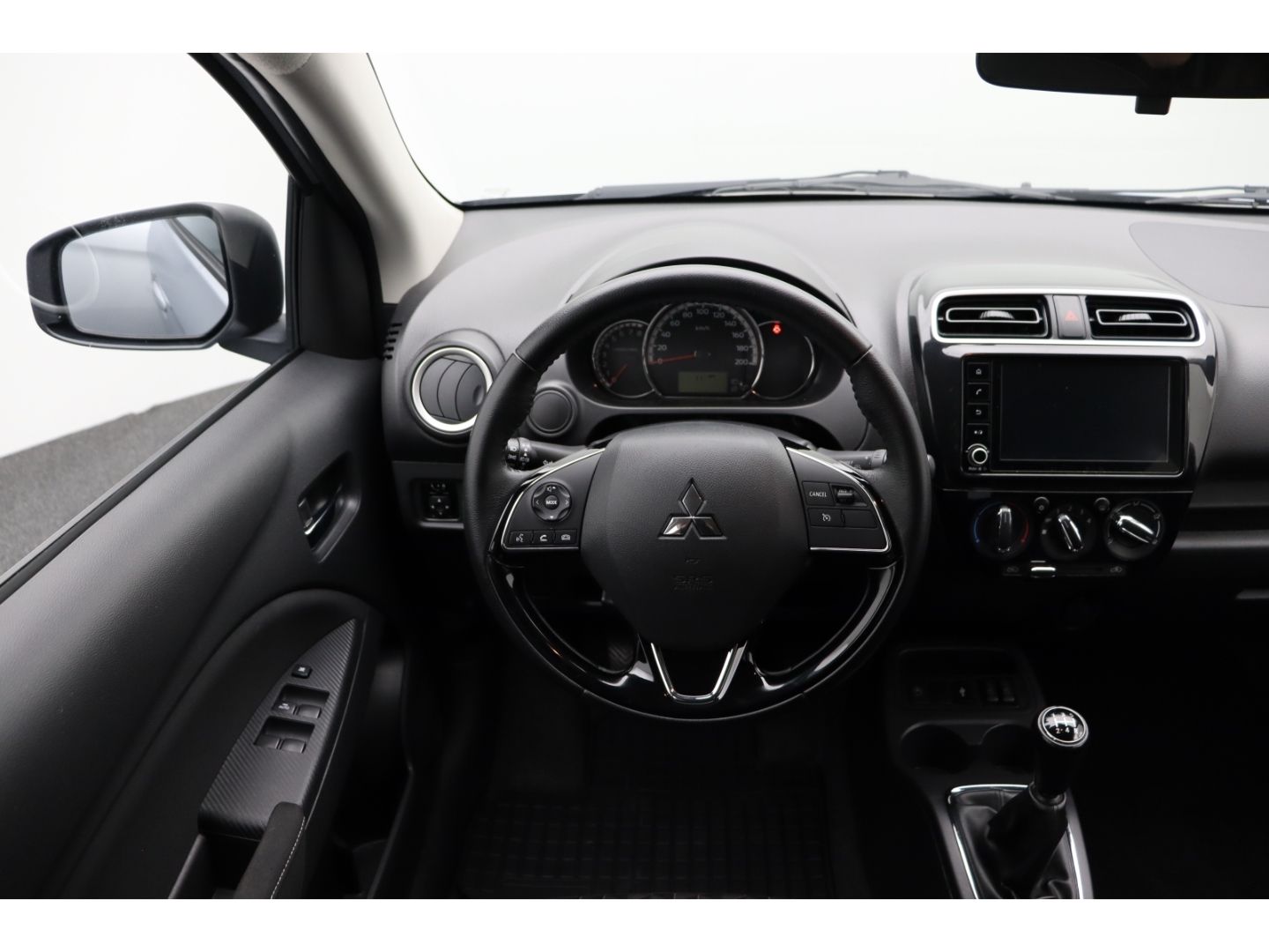 Fahrzeugabbildung Mitsubishi Space Star Select+ Garantie Klima Temp AppleCP