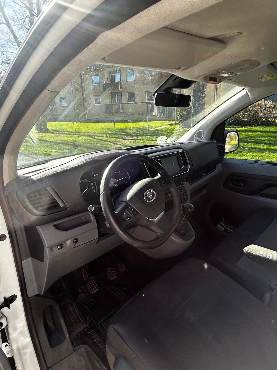 Toyota Proace L1 Kasten Meister  1.5-l-D-4D 88KW Kamera
