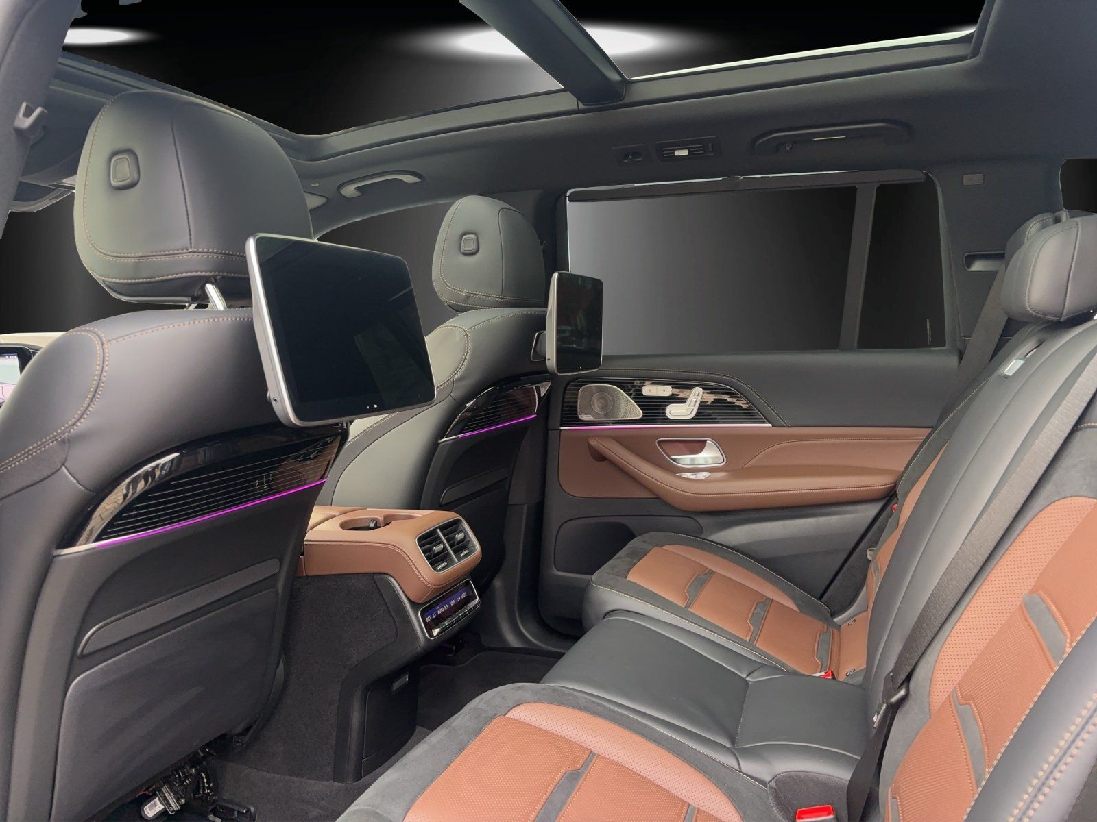 Fahrzeugabbildung Mercedes-Benz GLS63 AMG Ultimate AHK Standhz 7-Sitz FondTV 23"