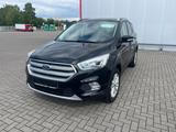Ford Kuga 1,5 EcoBoost 4x2 110kW Titanium Titanium - Ford: Unfallwagen