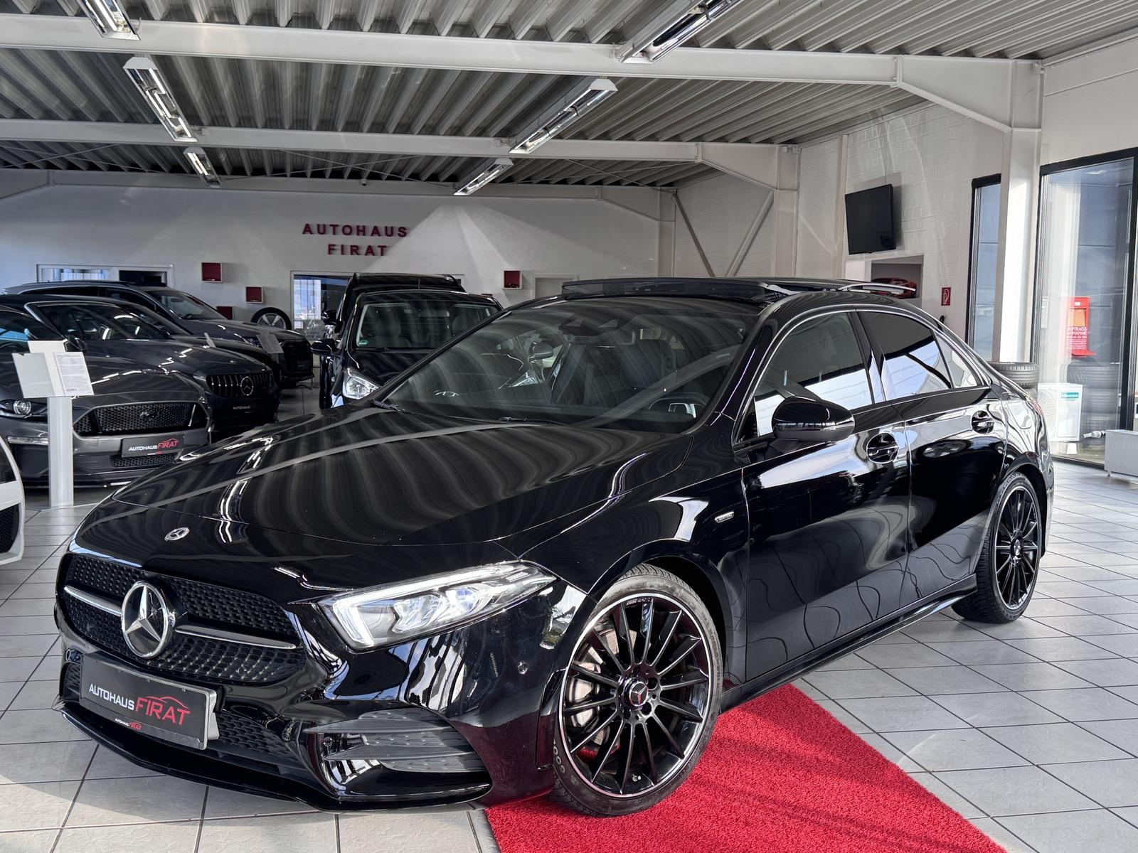 Mercedes-Benz A 200 d Edition AMG Line 360°Kamera Panoramadach
