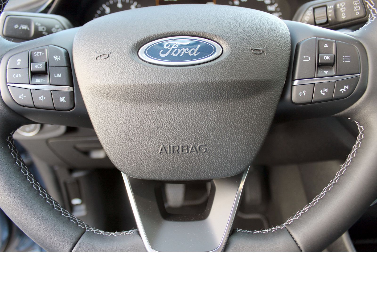 Fahrzeugabbildung Ford Fiesta Titanium