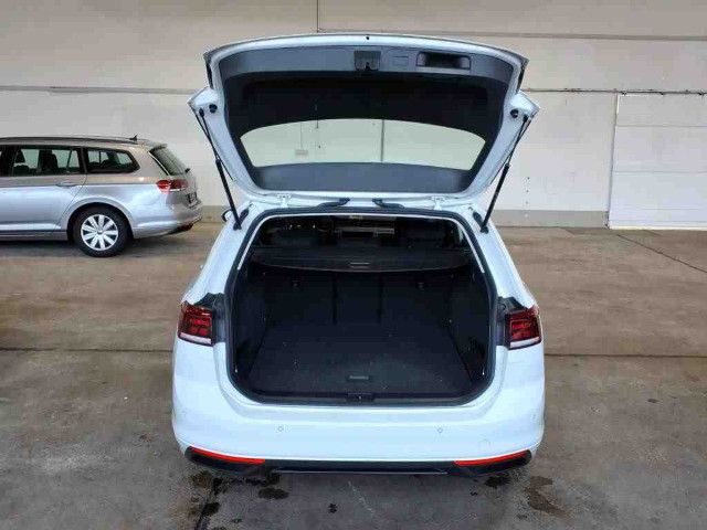 Volkswagen Passat Variant - Bild 15
