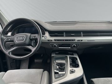 Audi Q7 - 9