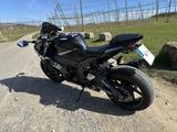 Kawasaki Ninja ZX-10RR - KAWASAKI VON 751 BIS 1000 CCM