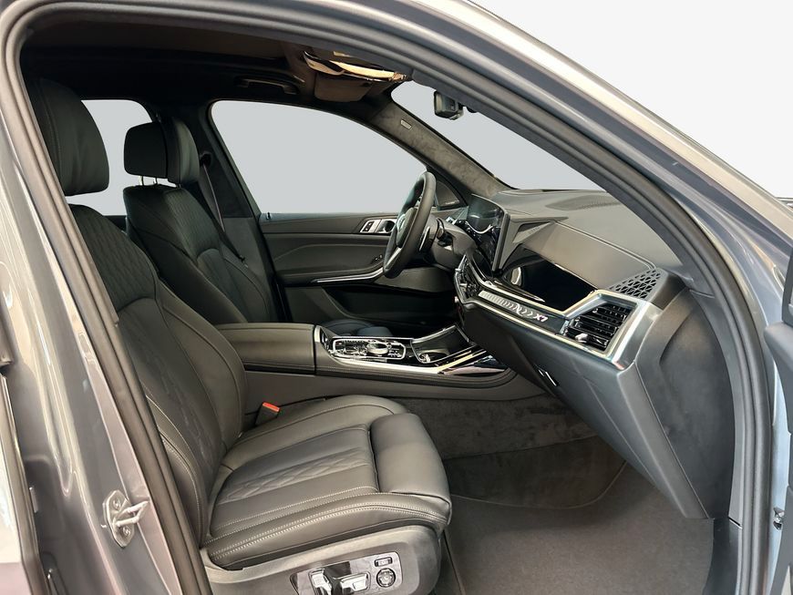BMW X7 - Bild 13