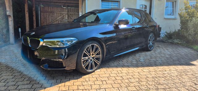 BMW 540d xDrive Touring M Sport Head-up M Paket Voll