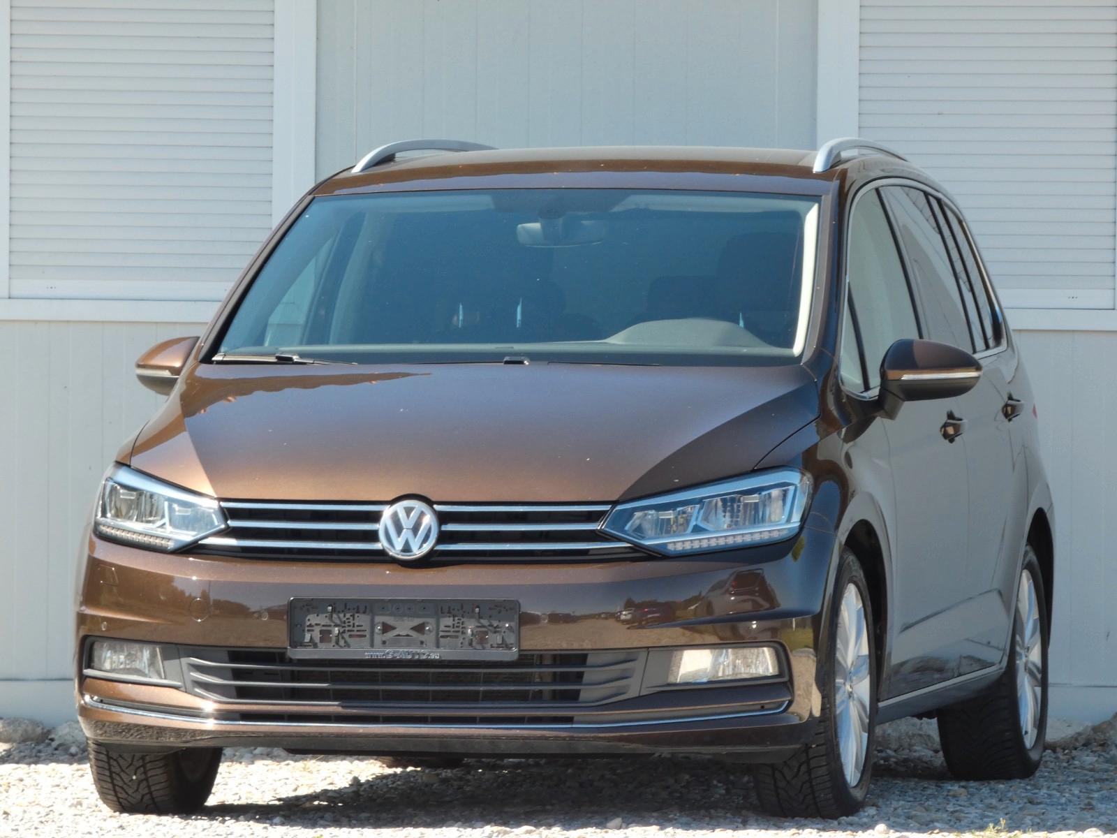 Volkswagen Touran Highline 2.0 tdi DSG 7 Sitze KAMERA/LED