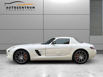 2010 Mercedes-BENZ SLS AMG — фото 3
