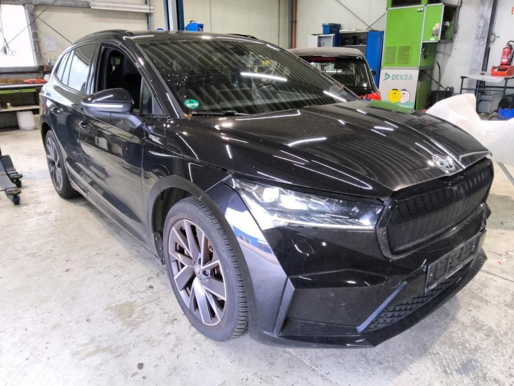 Skoda Enyaq 80x Sportline Matrix Navi AHK 360°Wärmepum imagem 2