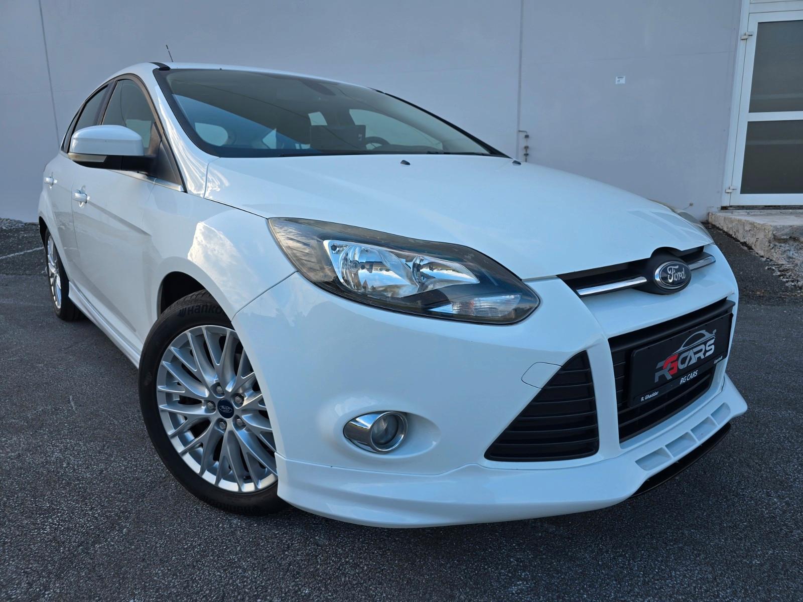 Ford Focus Lim. Sport Champions Edition